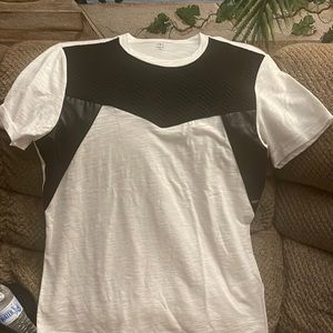 Mens designed tee with faux leather strips